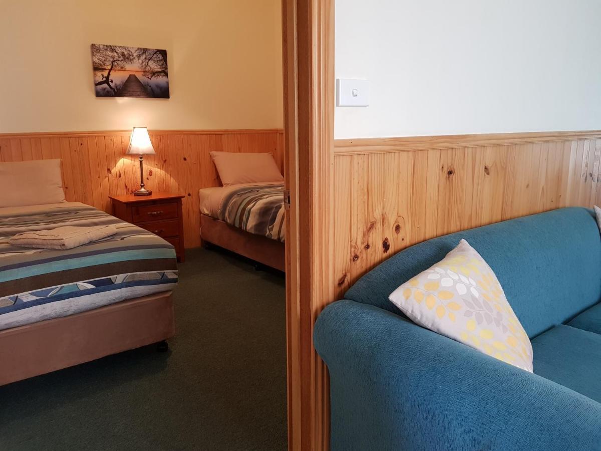 Driftwood Strahan Villas Buitenkant foto
